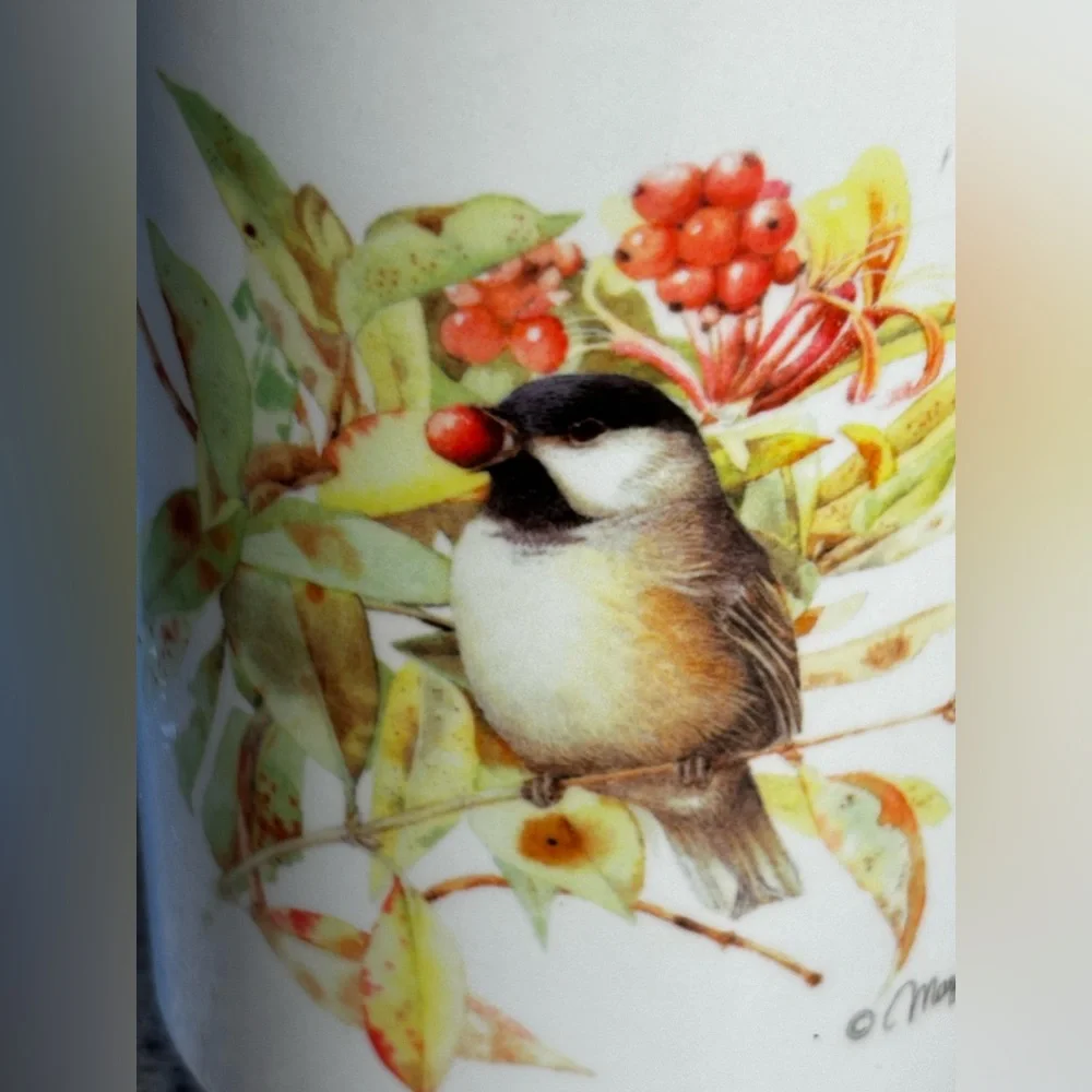 Marjolein Bastin Hallmark Sketchbook Chickadee Bird Coffee Mug 2004 Thailand
